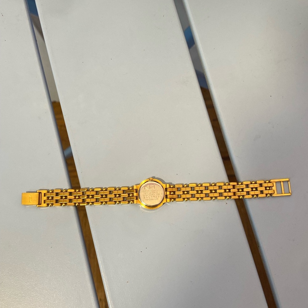 Vintage Citizen Quartz Gold Tone Ladies Watch 2250-506751 Japan Bracelet - Picture 7 of 8